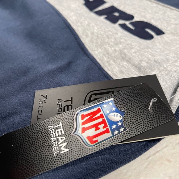 NFL Navy Chicago Bears Long Sleeve Crewneck Sweatshirt Big Logo - Picture 6 of 6